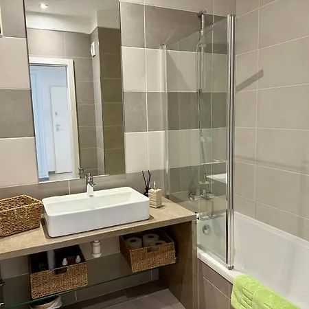 Gabbiana Terrace Bbq And Pool Lägenhet *